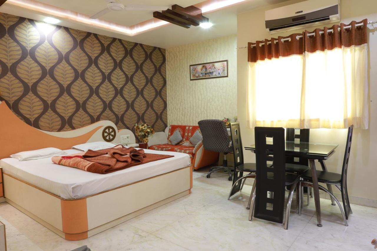 Amreli Hotel Darshan מראה חיצוני תמונה