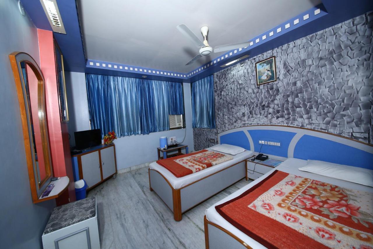 Amreli Hotel Darshan מראה חיצוני תמונה